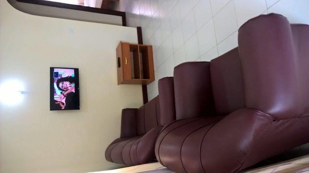 Prestige Leisure Hotel Мтуапа Екстер'єр фото