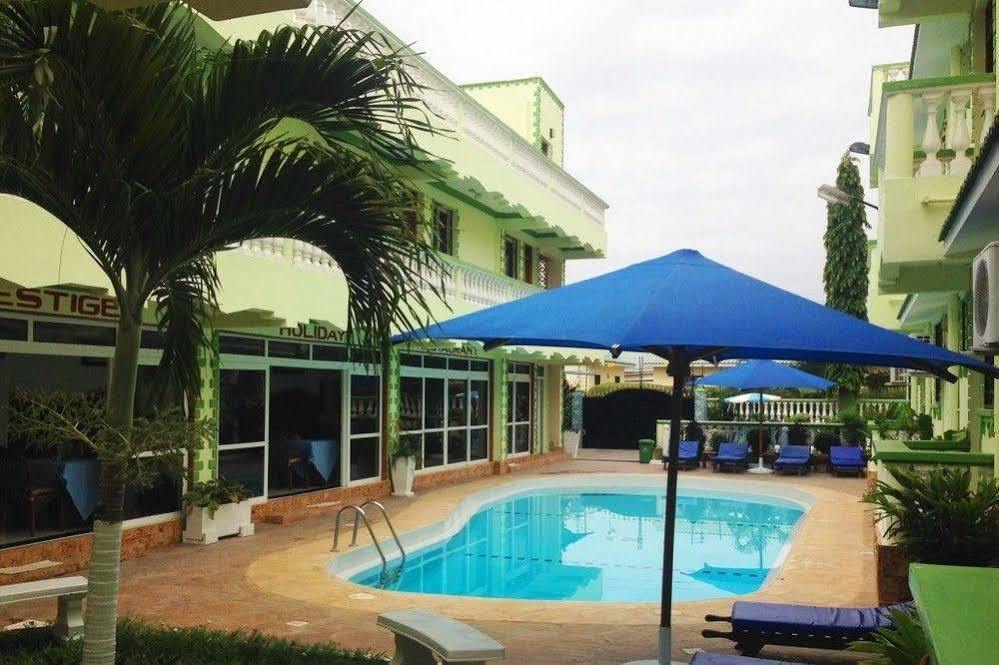 Prestige Leisure Hotel Мтуапа Екстер'єр фото